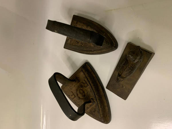 013 - Two Cast Iron Vintage Irons & Doorstop